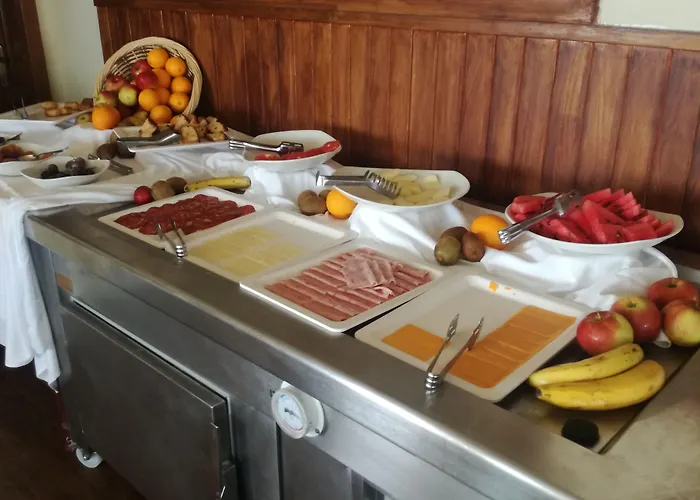 Hotel Gillieru Harbour