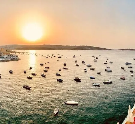 Hotel Gillieru Harbour