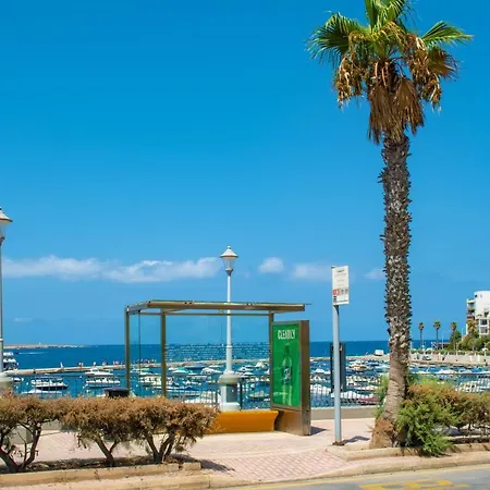 Hotel Gillieru Harbour