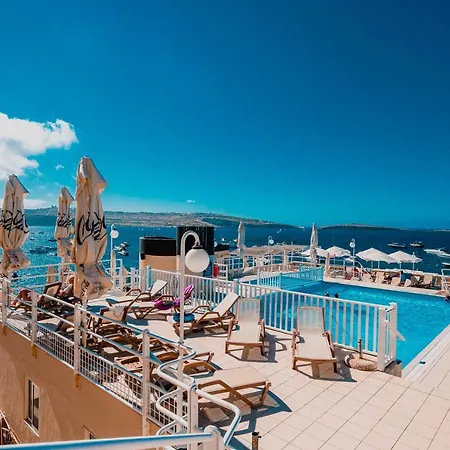 Gillieru Harbour Hotel
