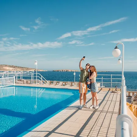 Ξενοδοχείο Gillieru Harbour