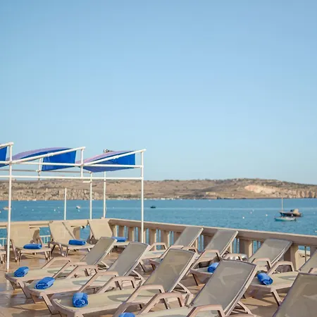 מלון Gillieru Harbour 4*