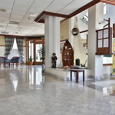 Ξενοδοχείο Gillieru Harbour Σεντ Πόλς Μπέι