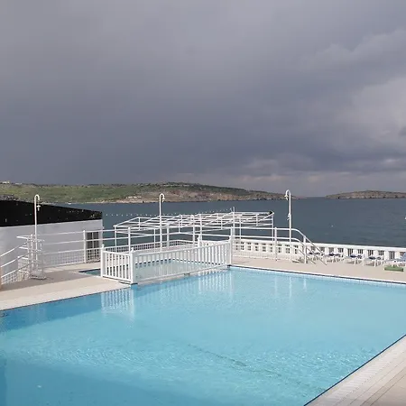 Hotel Gillieru Harbour 4*