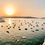 Hotel Gillieru Harbour 4*
