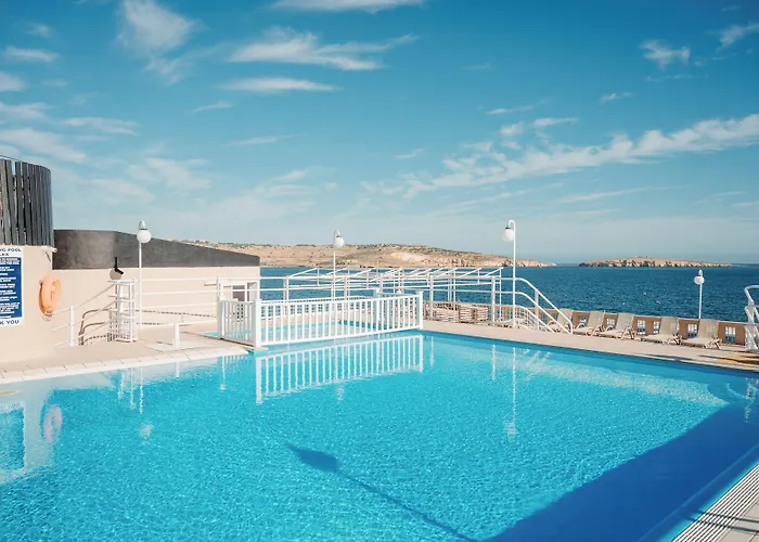 Gillieru Harbour San Pawl il-Baħar